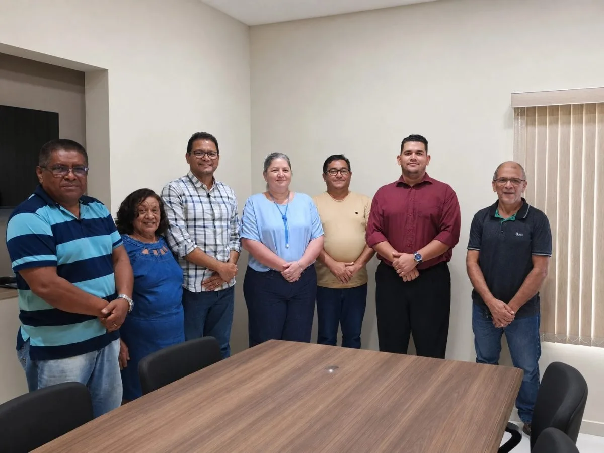 Reunião de assinatura do contrato INAPAC e Fundação Canaã